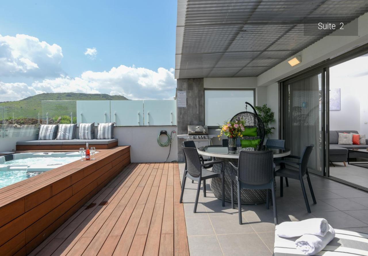 Yalarent Magdala Resort- Luxury Suites With Pool Or Jacuzzi With Sea View Migdal Kültér fotó